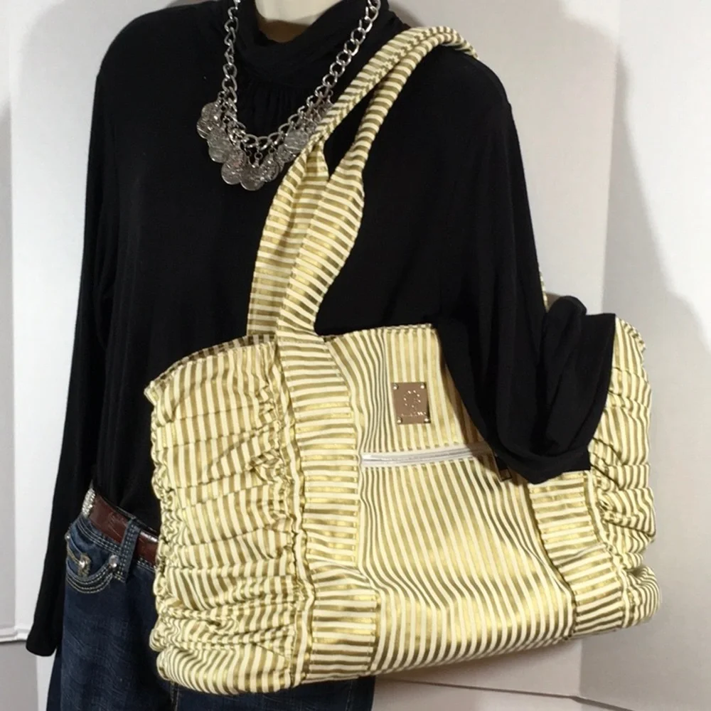Bella Tunno gold/cream tote/diaper bag